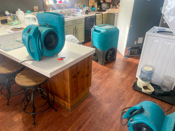 Local water damage restoration in University Heights, IA
